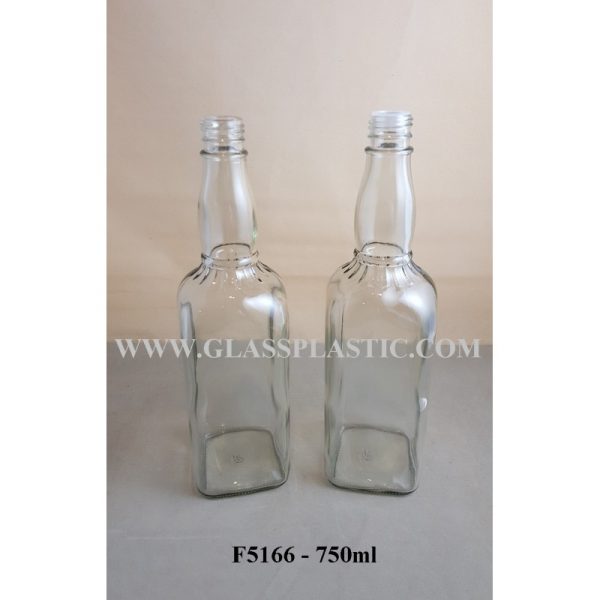 Square Glass Bottle - 750ml - Image 2